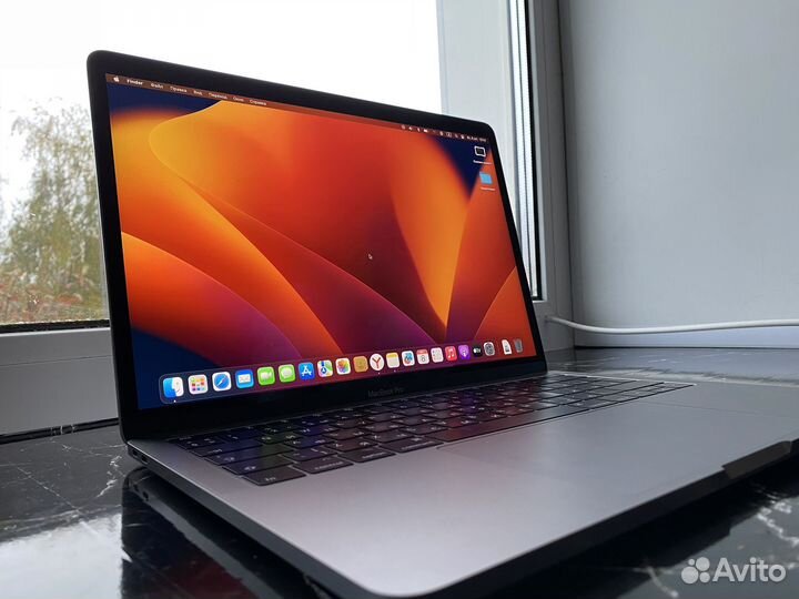 Ноутбук Macbook pro 13 2017
