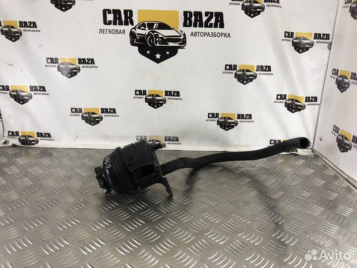 Бачок гидроусилителя