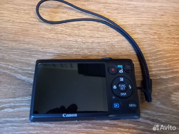 Продаю фотоаппарат Canon