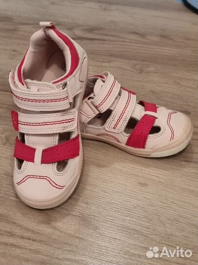 Сандали р.26
