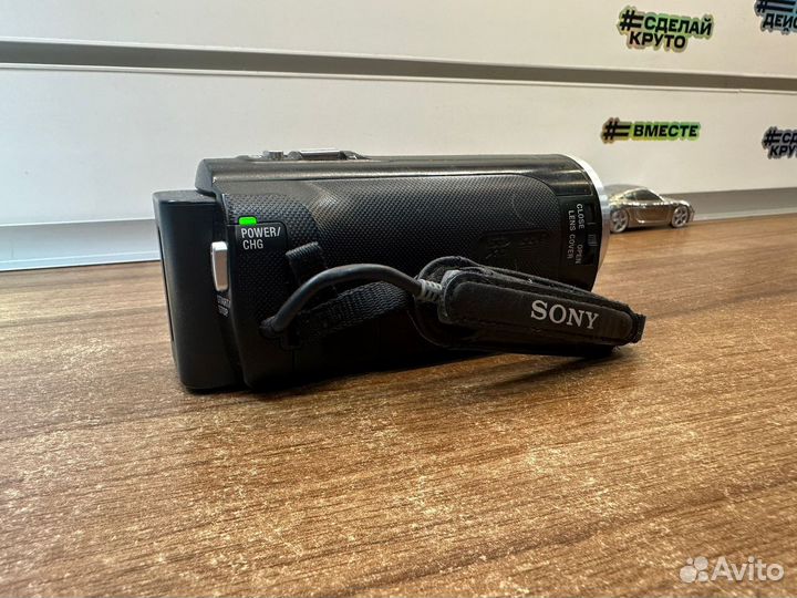 Видеокамера Sony HDR-CX220E