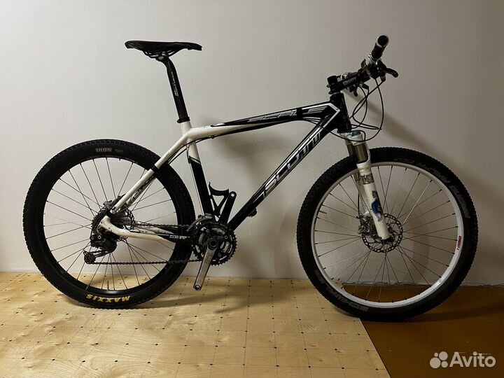 Велосипед Scott scale 10, карбон