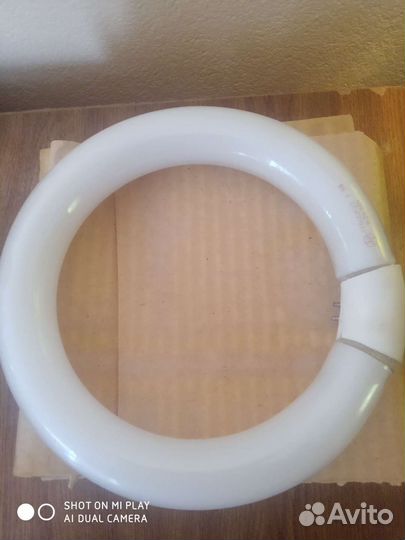 Кольцевая лампа 26 см