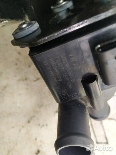 Помпа Audi A3 8V 1.8 cjsb 2013