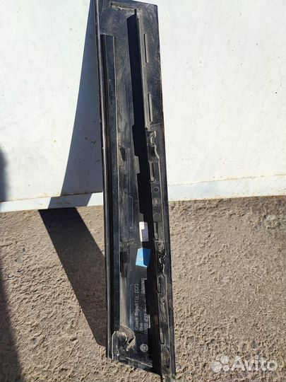 Накладка передней двери skoda superb II