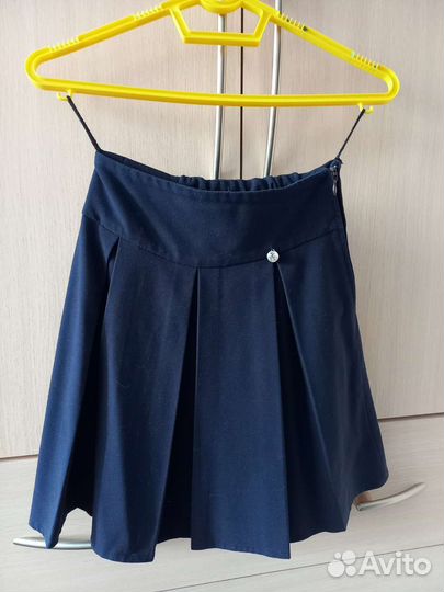 Школьный костюм 