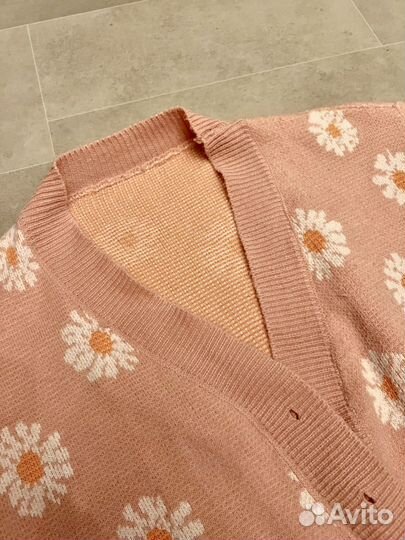Кардиган розовый с цветами
