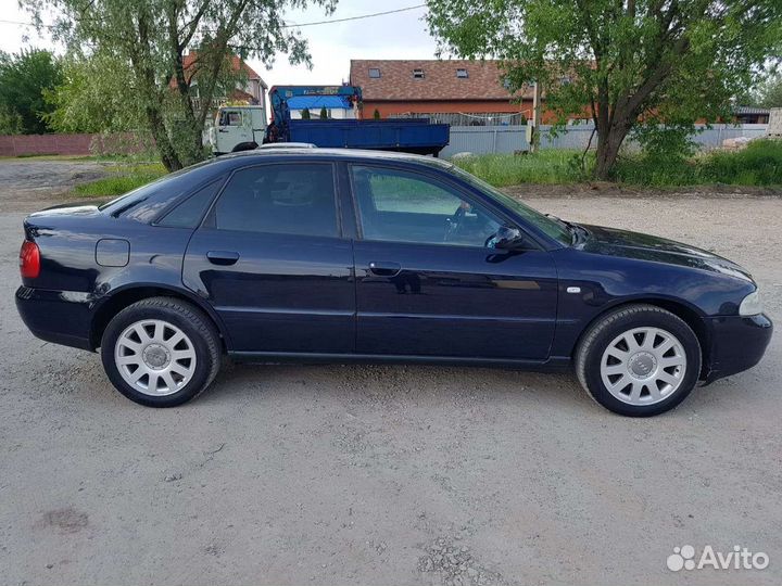 Audi A4 1.6 МТ, 2000, 289 000 км