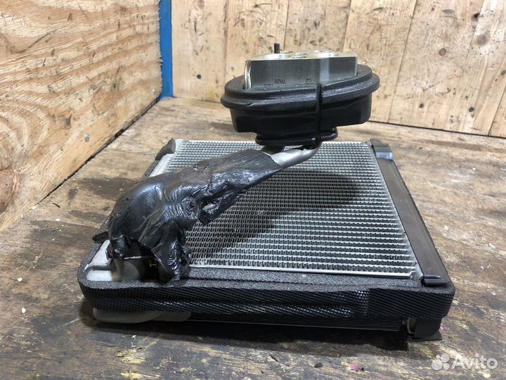 Испаритель кондиционера VW Passat B6 128010