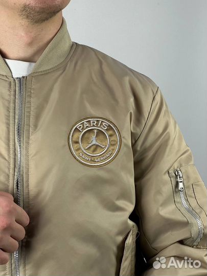 Бомбер Air Jordan Paris
