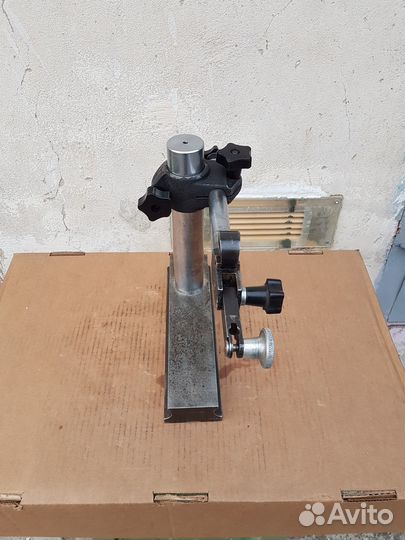 Стойка индикаторная с микро подачей СССР