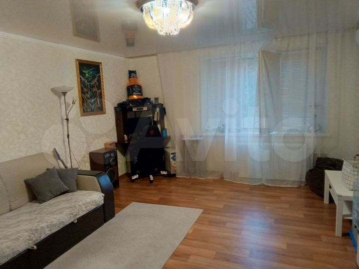 2-к. квартира, 60 м², 2/6 эт.