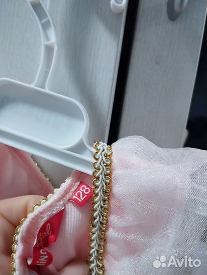 Платье нарядное