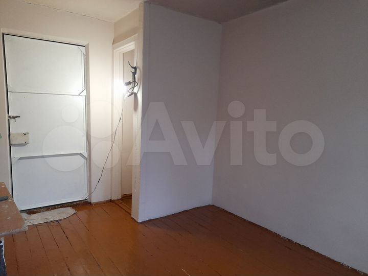 Комната 12,5 м² в 6-к., 3/5 эт.