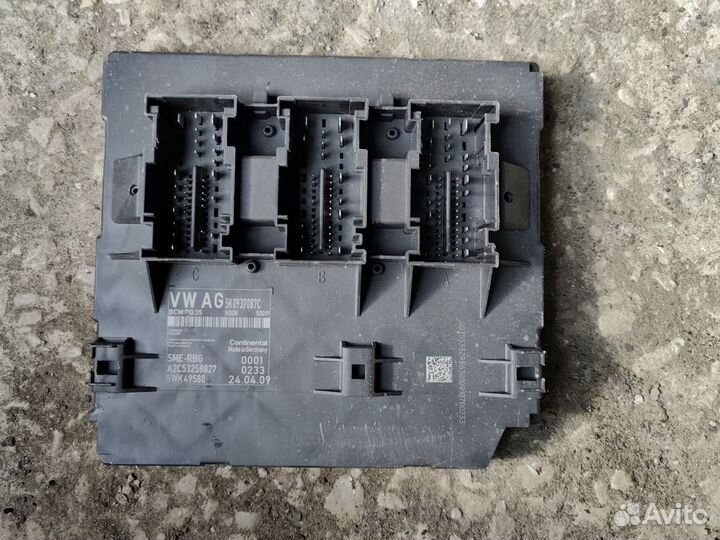 Блок комфорта 5K0937087C Tiguan