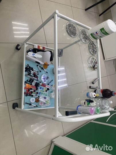 Столик процедурный