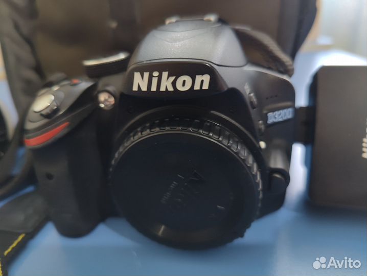 Зеркальный Фотоаппарат Nikon D3200