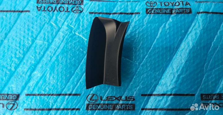 Накладка фонаря Lexus GS 300, Gs 450h левая 05-11