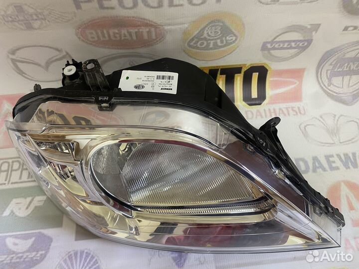 Фара рено логан оригинал