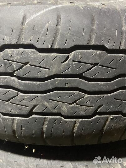 Bridgestone Dueler H/T 687 225/65 R17