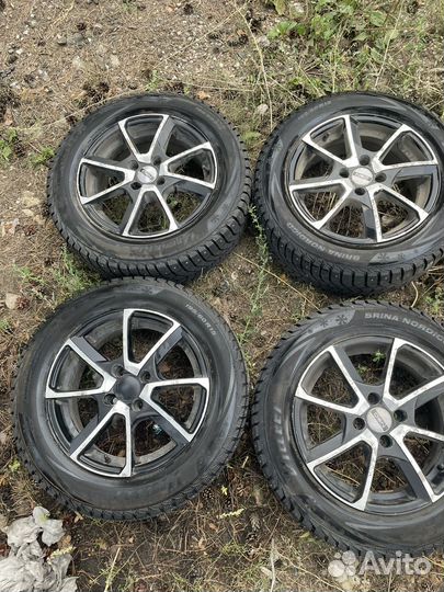 Продам литые диски на зимней резине