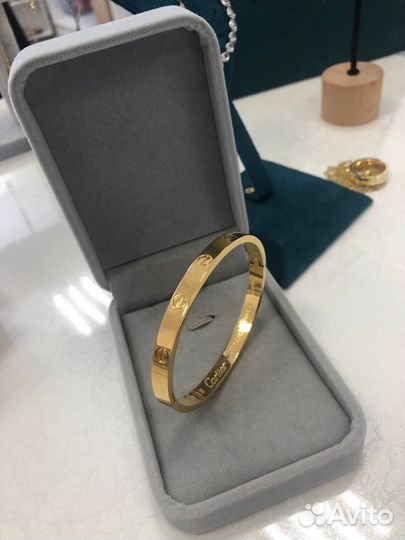 Золотой браслет cartier