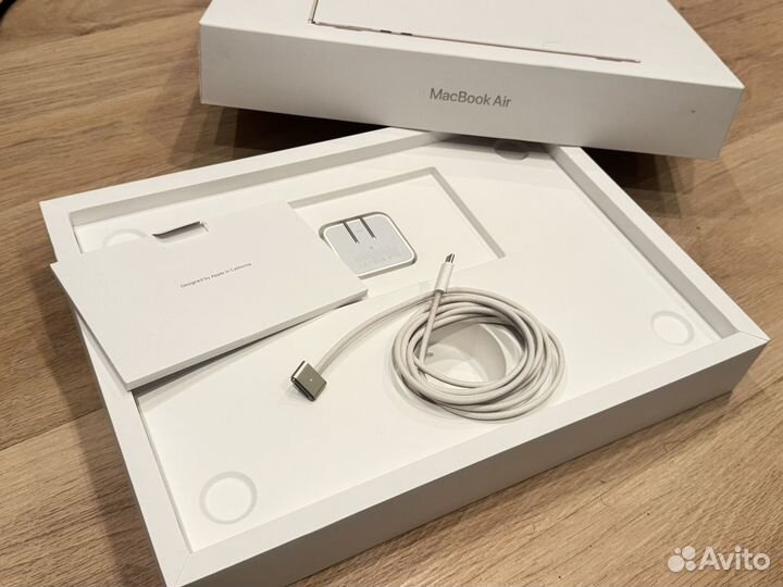 Apple macbook air 15 2024 m3 256 gb