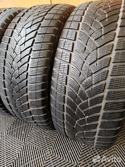 Goodyear UltraGrip Performance 275/45 R21