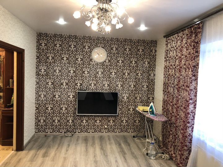 2-к. квартира, 56 м², 2/16 эт.