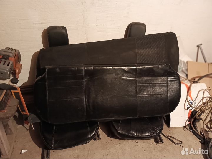 Диван гранта