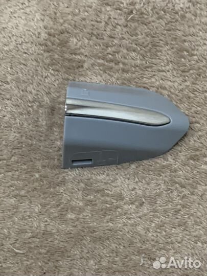 Заглушка Водительской дверной ручки Ford Mondeo 5