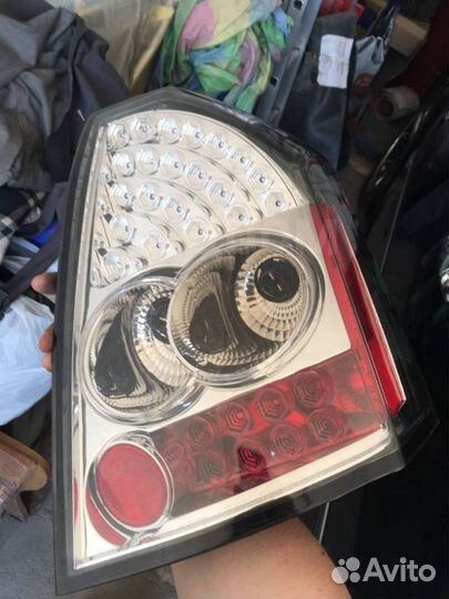 Продам фонари тюнинг на chrysler 300c