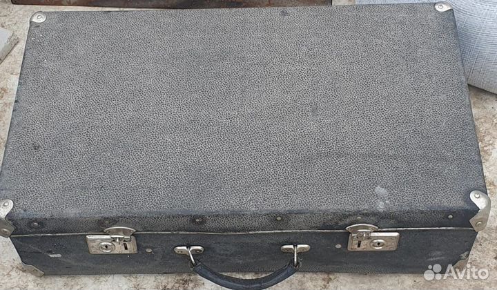 Чемоданы из кожи СССР