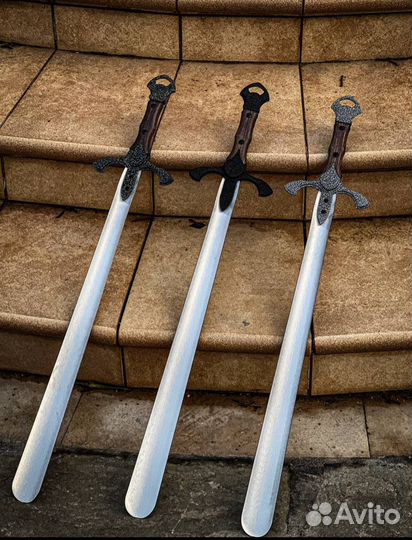 Ложка для обуви цвет латунь