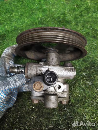 Насос гур Mitsubishi Galant