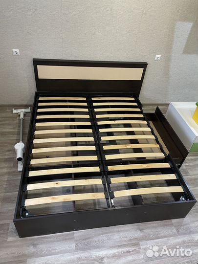 Кровать двухспальная 160 200 с ящиками бу