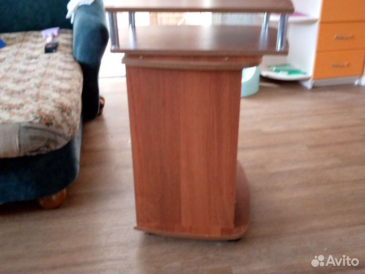 Тумба под телевизор