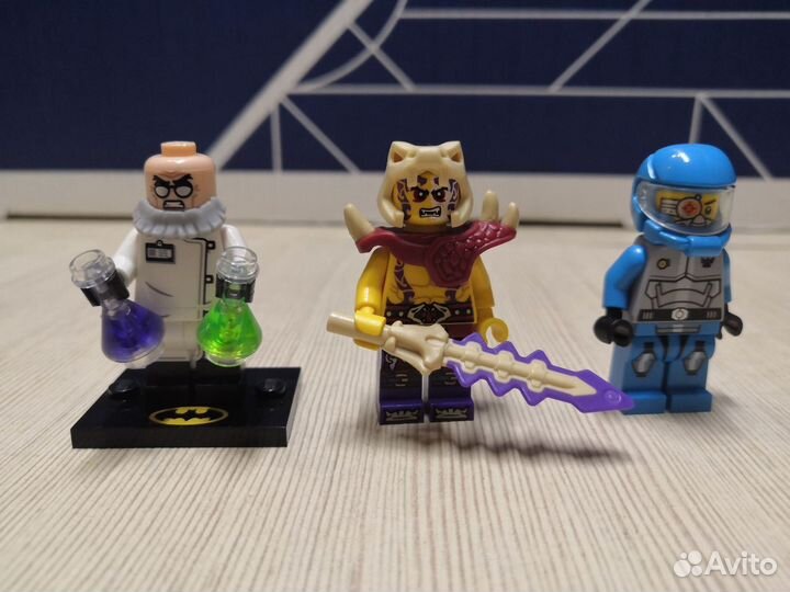 Lego Minifigures минифигурки из разных наборов