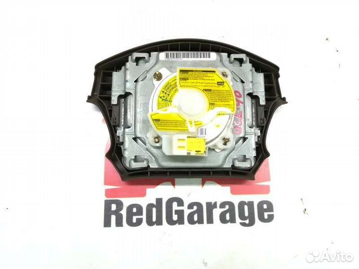 Подушка безопасности водителя Toyota Tundra UCK40