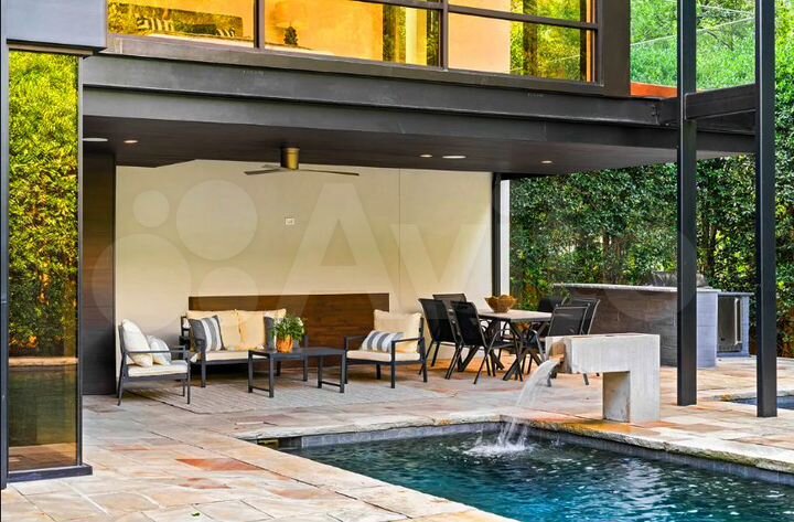 Дача 350 м² на участке 8 сот.