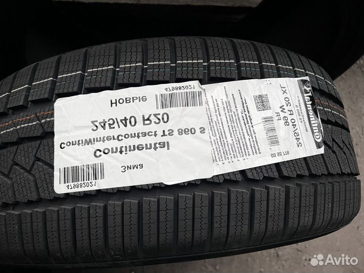 Continental ContiWinterContact TS 860 275/35 R20