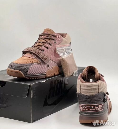 Nike Air Trainer 1 SP x Travis Scott