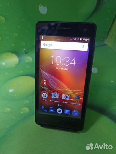 ZTE Blade GF3, 8 ГБ