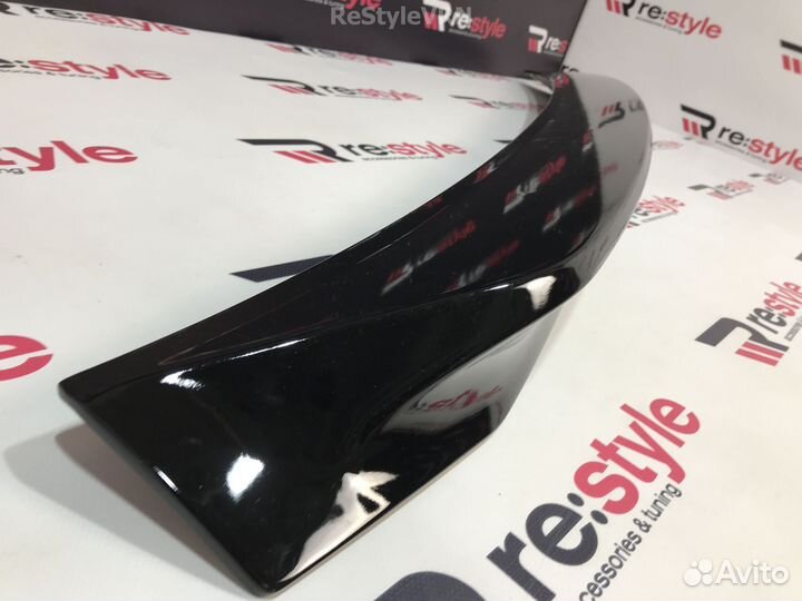 Спойлер Toyota Land Cruiser 200 07-12г