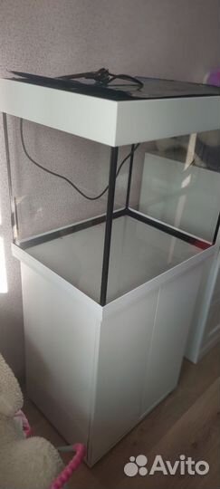 Аквариум с тумбой 90 литров