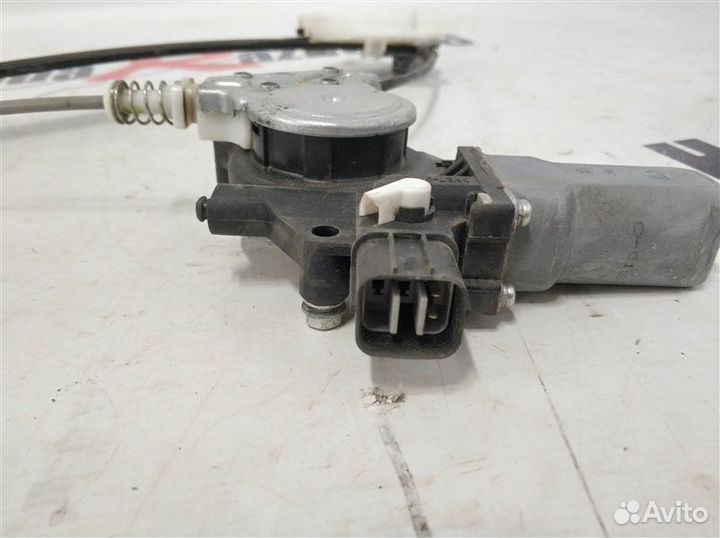 Стеклоподъемник задний правый Honda Accord 7 CM2