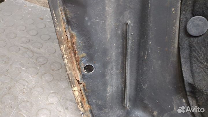 Капот Audi A4 (B5)