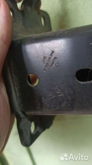 Усилитель заднего бампера vw transporter t5