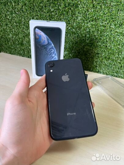 iPhone Xr, 64 ГБ