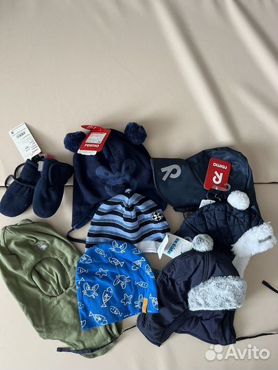 Шапки новые(1) и б/у (2)